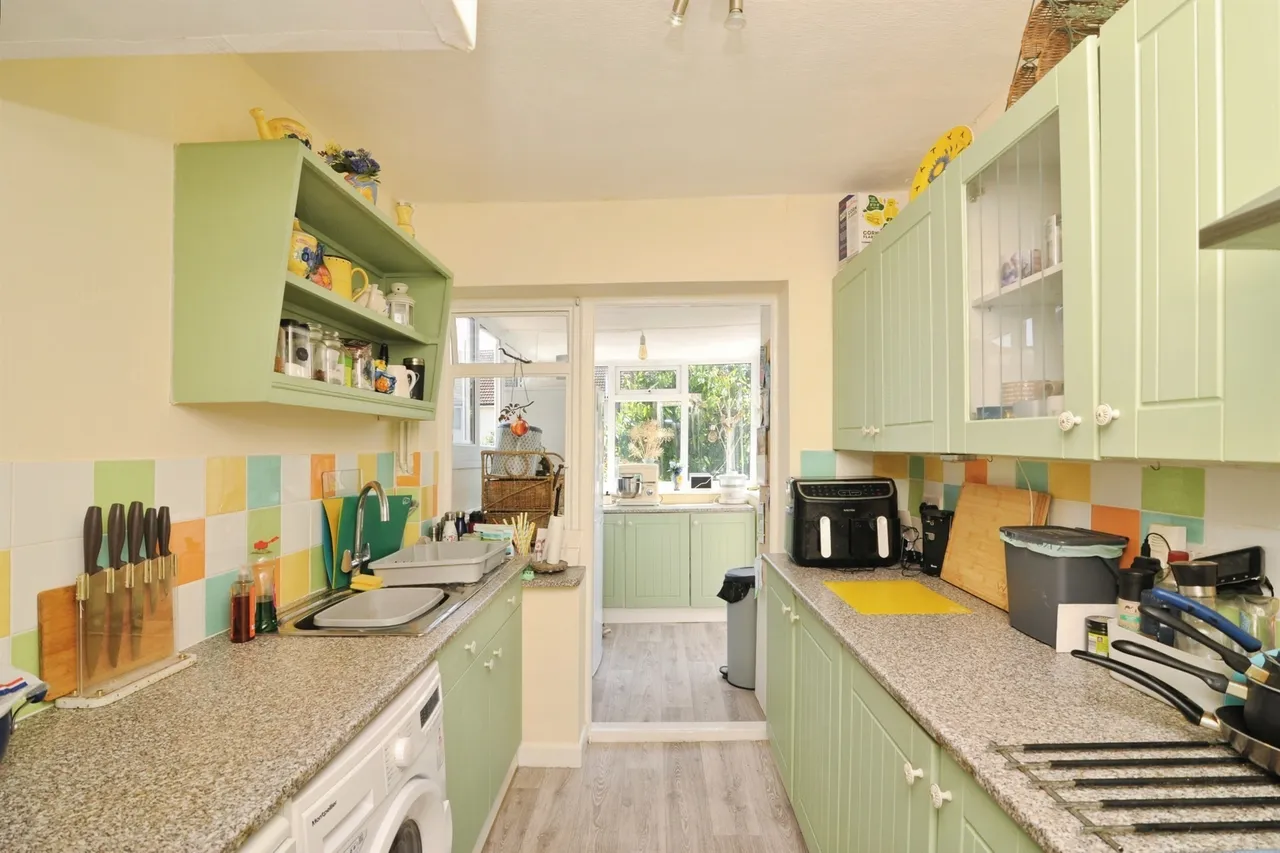 Timberley Road, Eastbourne, photo 4