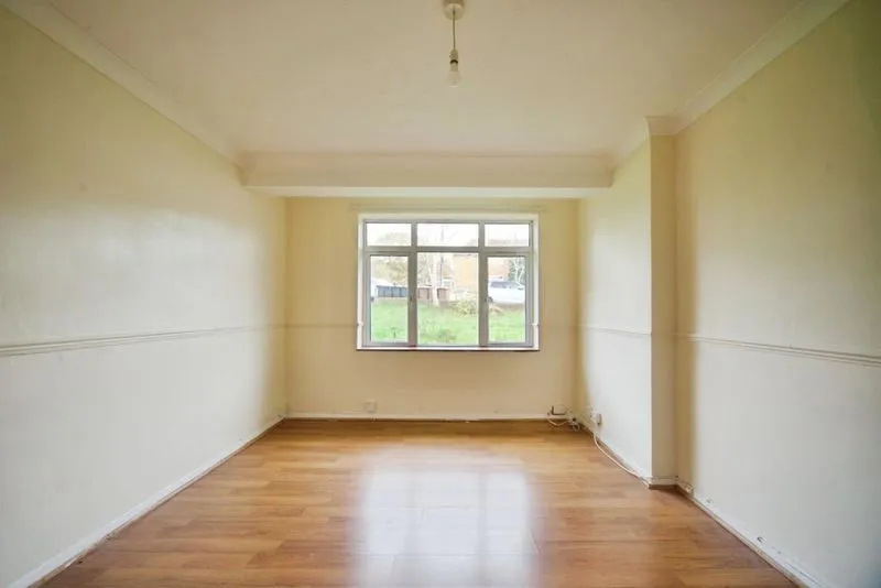 Stapleton Road, Borehamwood WD6 5BS, photo 8