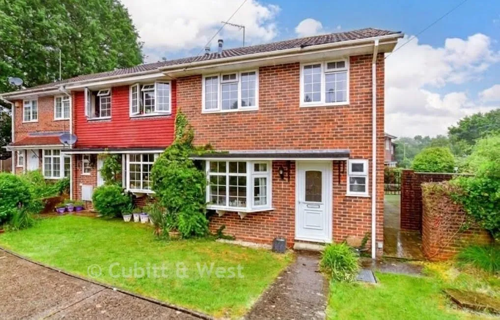2 bed house for sale, Royal Gardens, Rowlands Castle, PO9