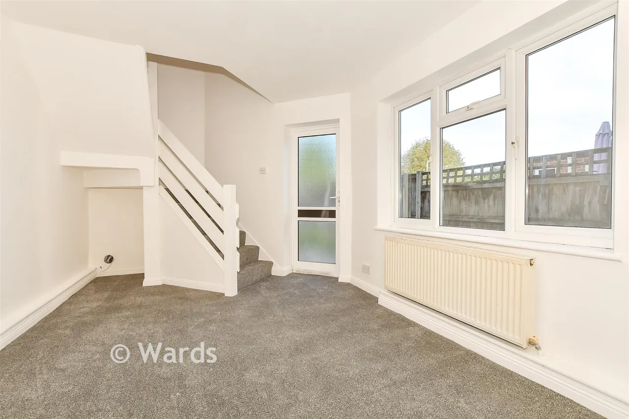 Molland Close, Ash, CT3, photo 4