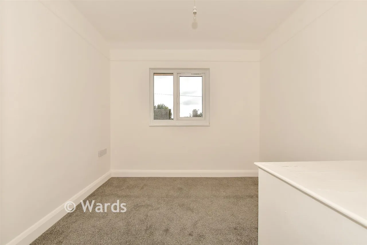 Molland Close, Ash, CT3, photo 10