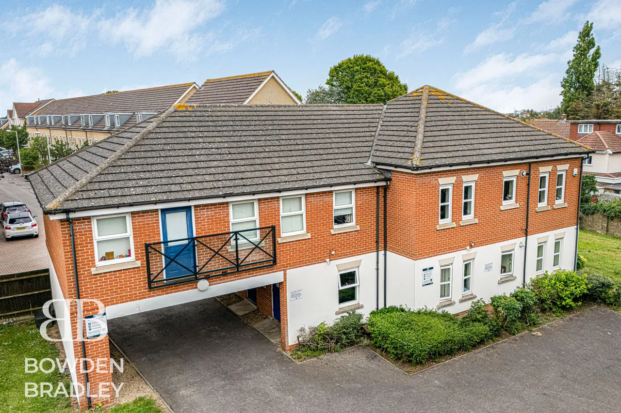 Glandford Way, Romford, RM6, photo 16