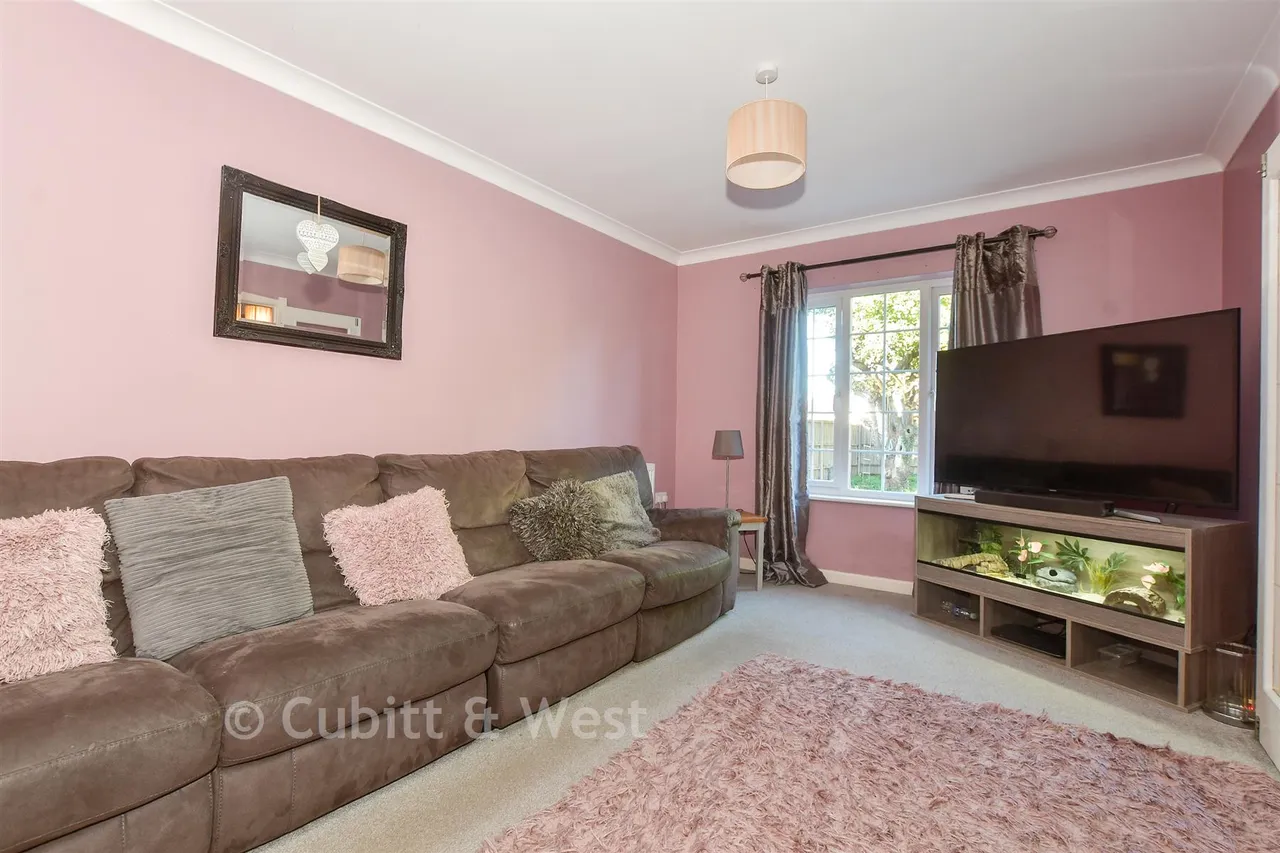 The Close, Ashington, RH20, photo 3