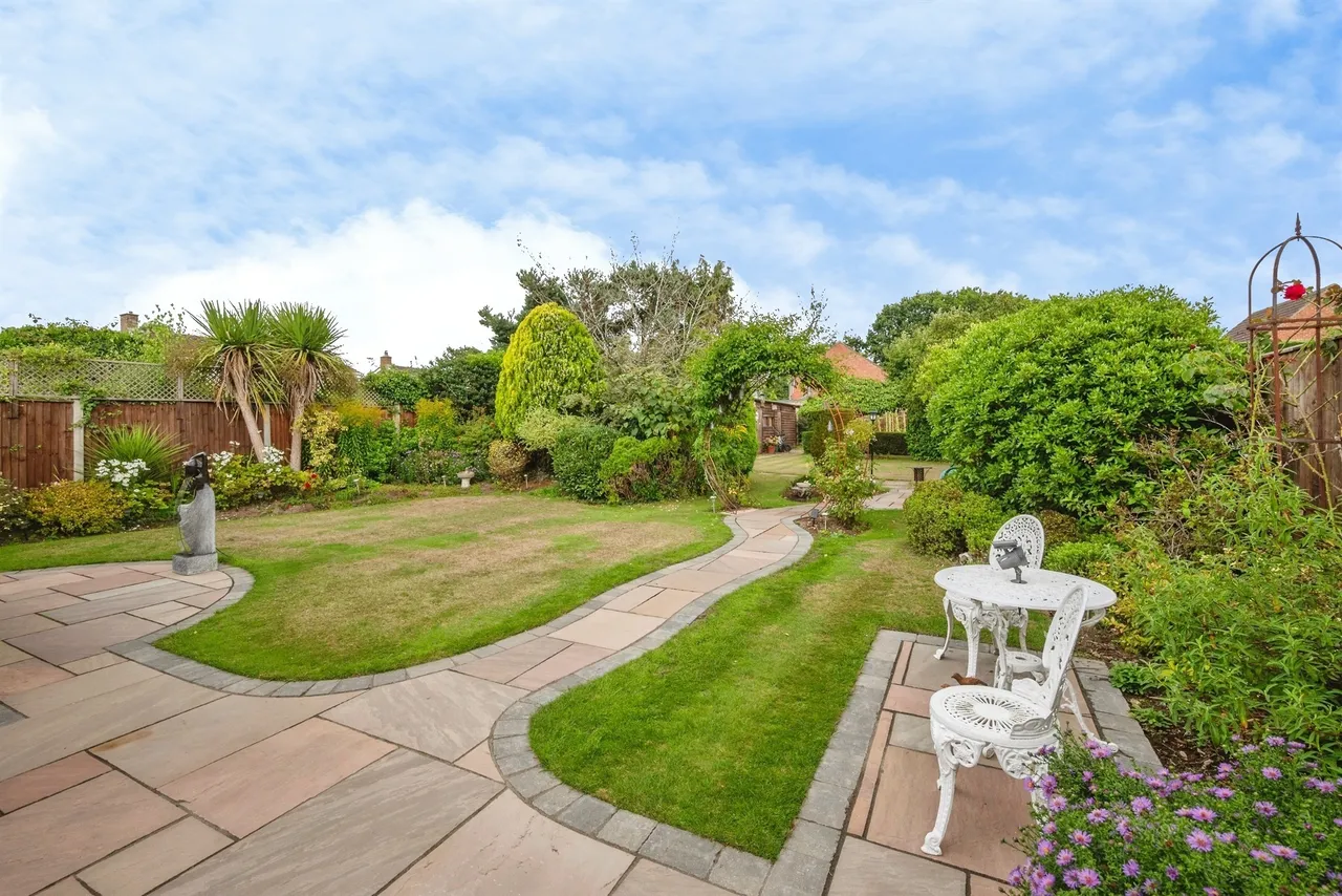 Brick Kiln Road, Hevingham, NR10, photo 17