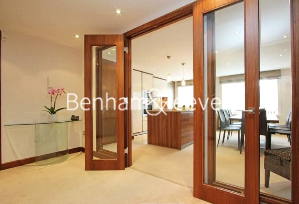 Ennismore Gardens, Knightsbridge, SW7, photo 2