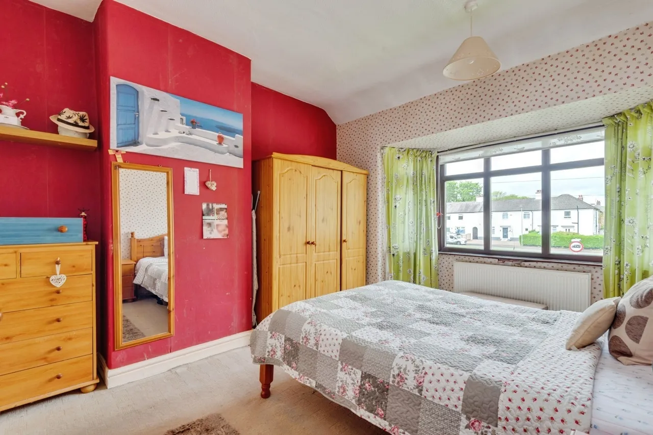 Peel House Lane, Widnes, WA8, photo 10