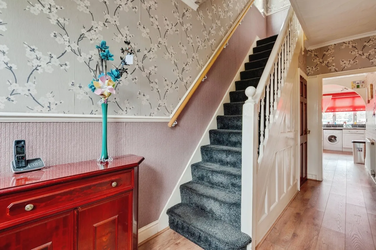 Peel House Lane, Widnes, WA8, photo 8