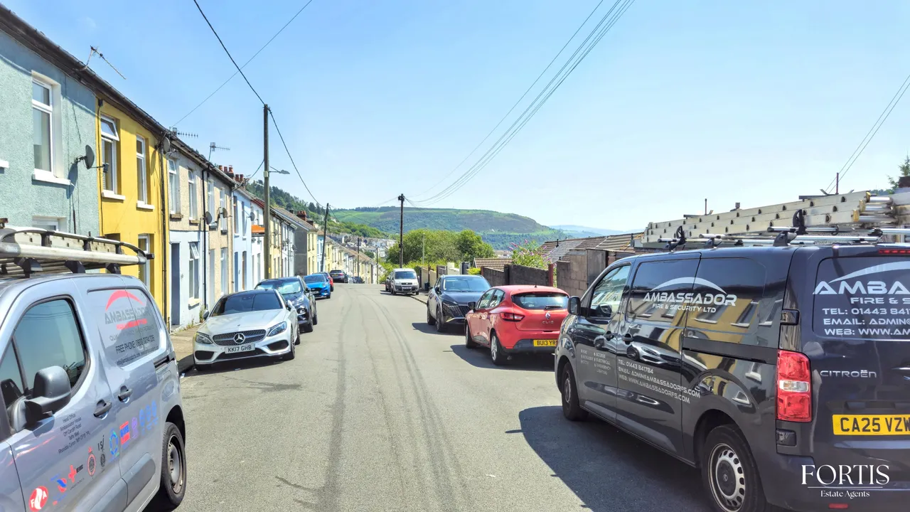 Park Street, Tonypandy, CF40, photo 5