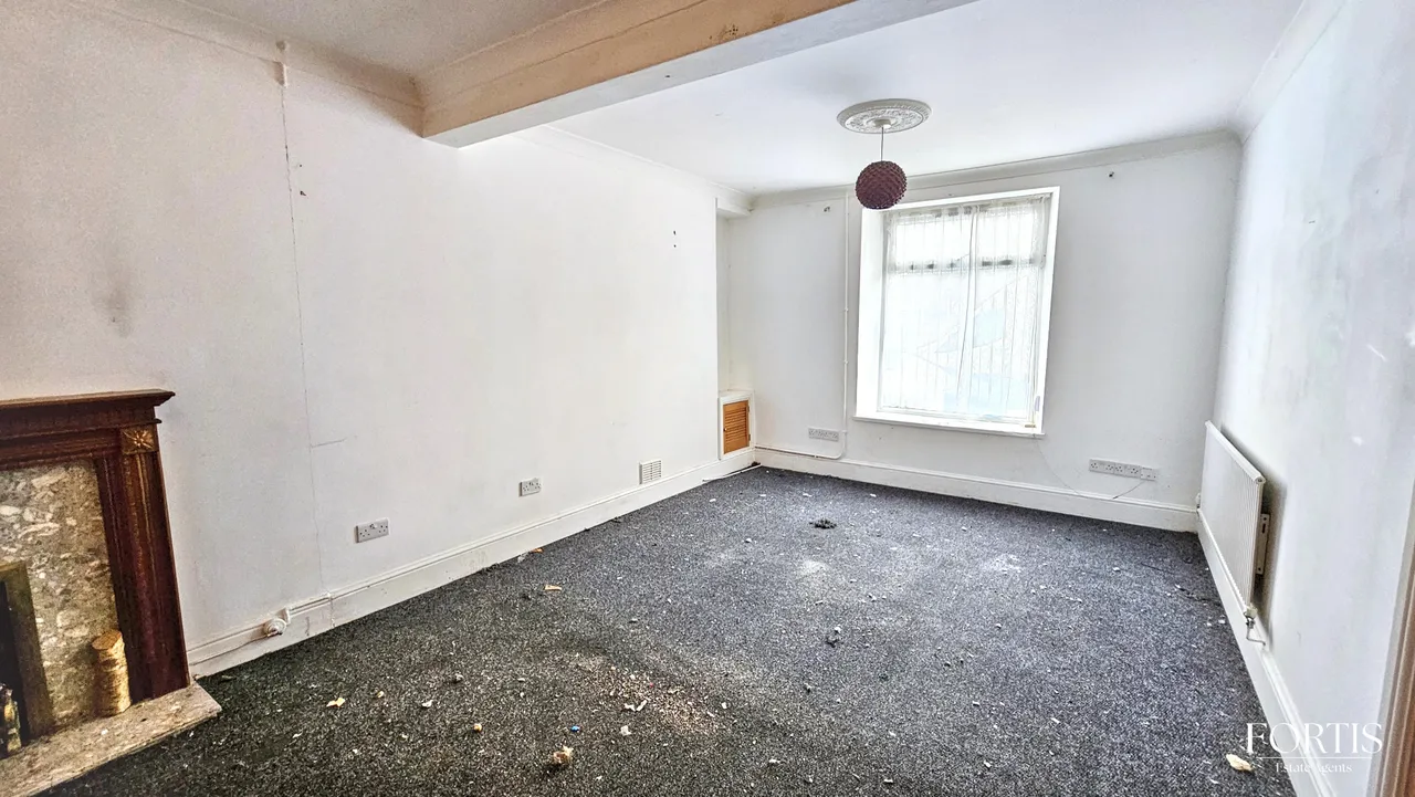 Park Street, Tonypandy, CF40, photo 3