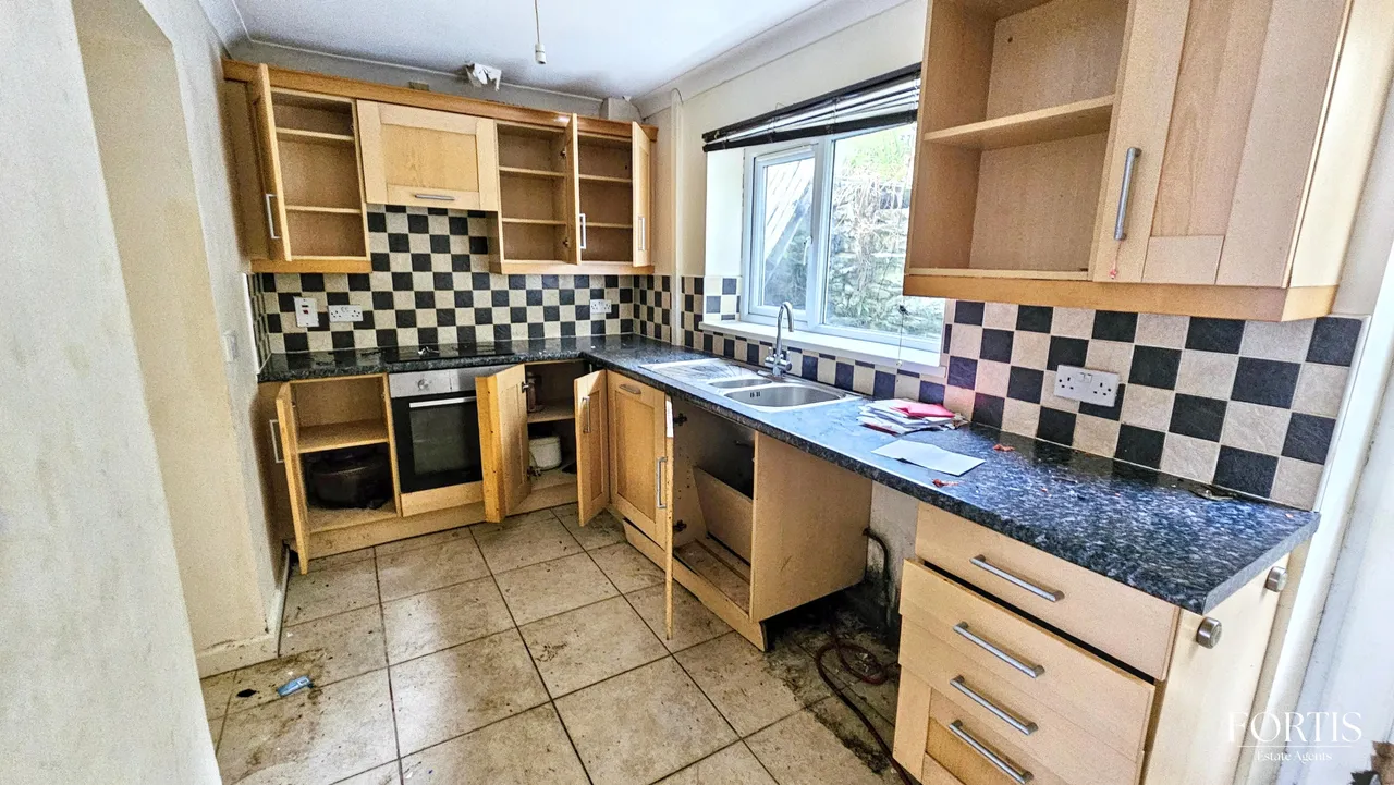 Park Street, Tonypandy, CF40, photo 4