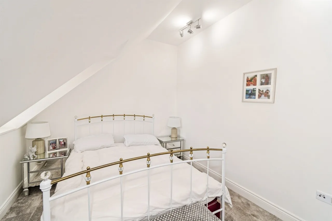Abbey Walk, Romsey, SO51, photo 10