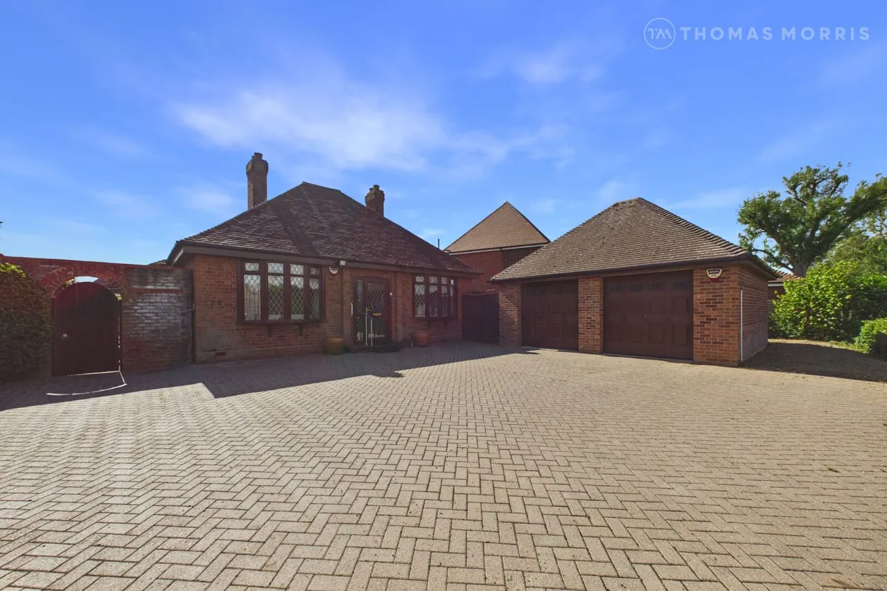 Crosshall Road, Eaton Ford, PE19, photo 4
