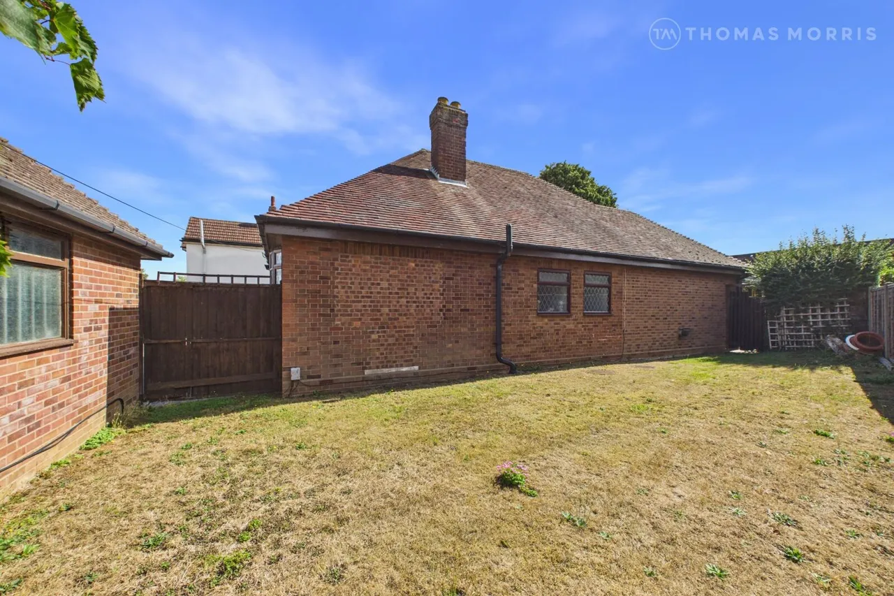 Crosshall Road, Eaton Ford, PE19, photo 15