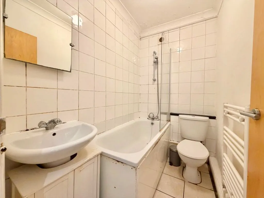 Hannibal Road, London E1 3JF, photo 7