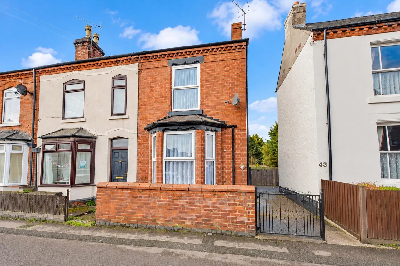 3 bed house for sale, College Street, Long Eaton, NG10