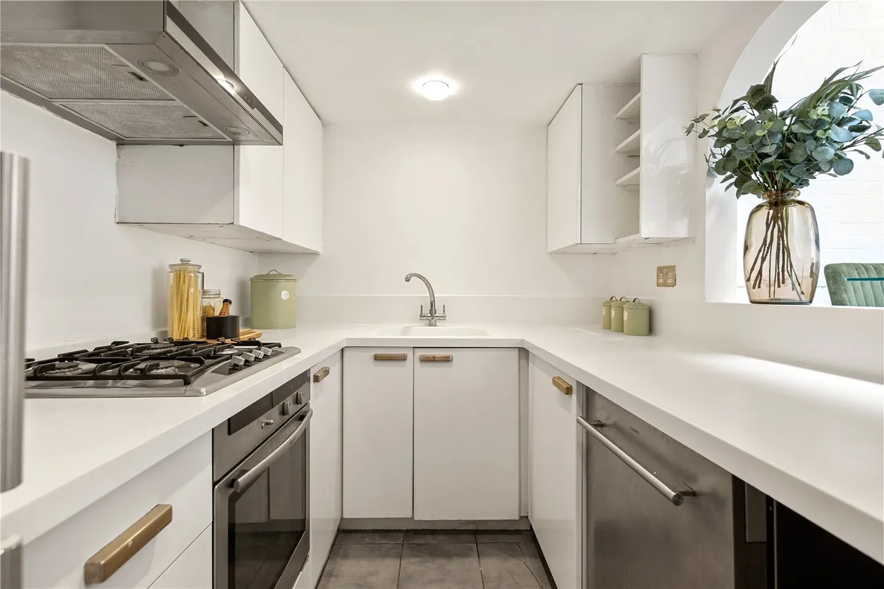 Ashfield Street, London, E1, photo 11