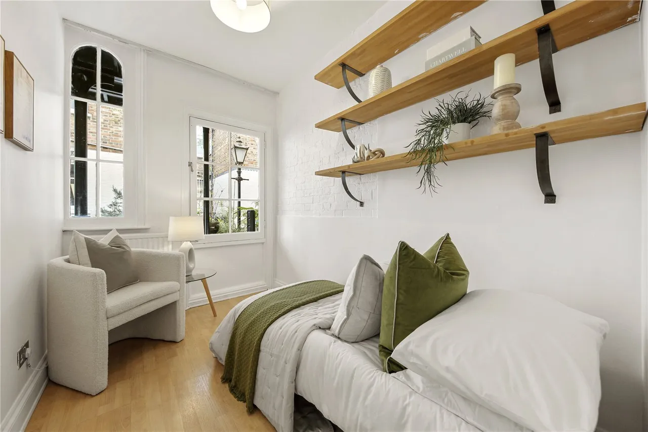 Ashfield Street, London, E1, photo 18