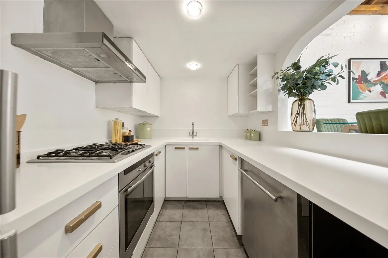 Ashfield Street, London, E1, photo 12