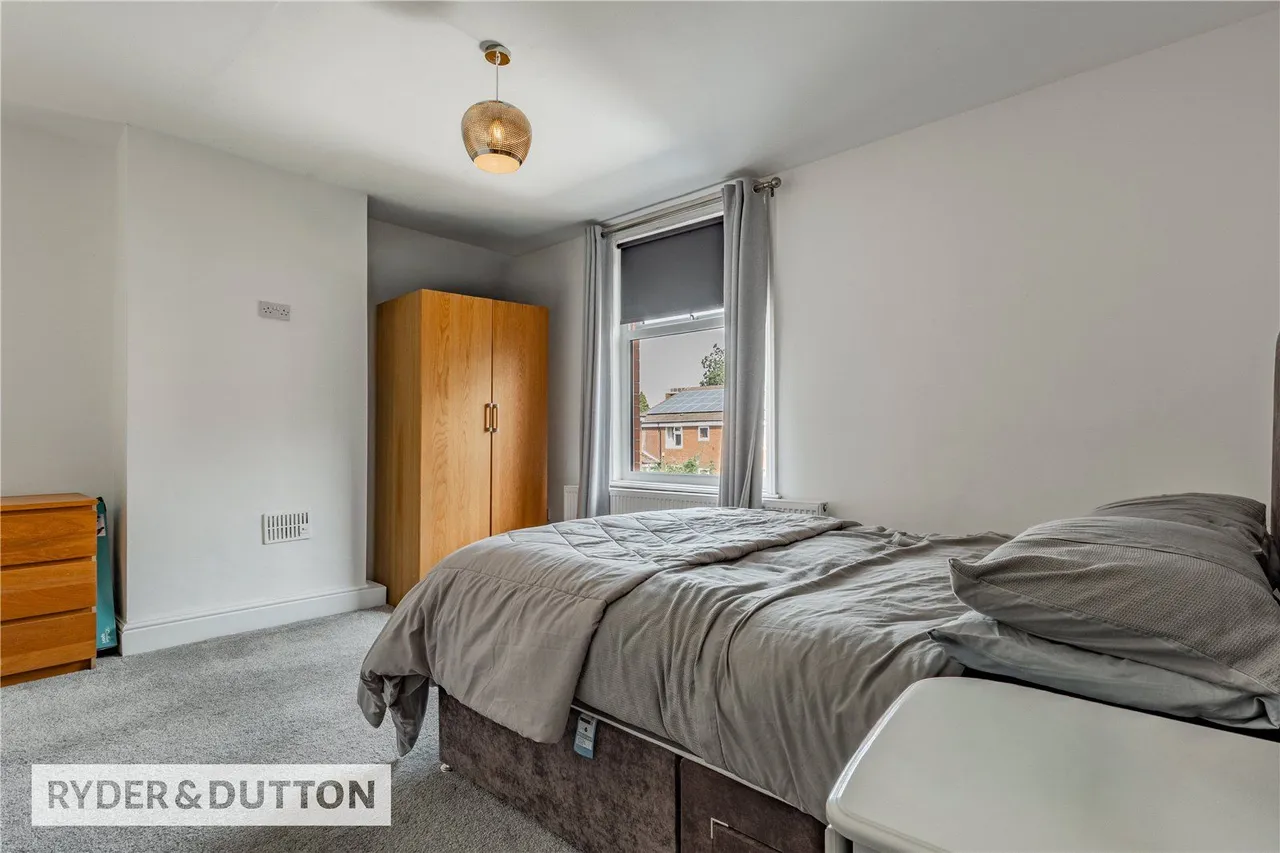 Lisbon Street, Passmonds, OL12, photo 8