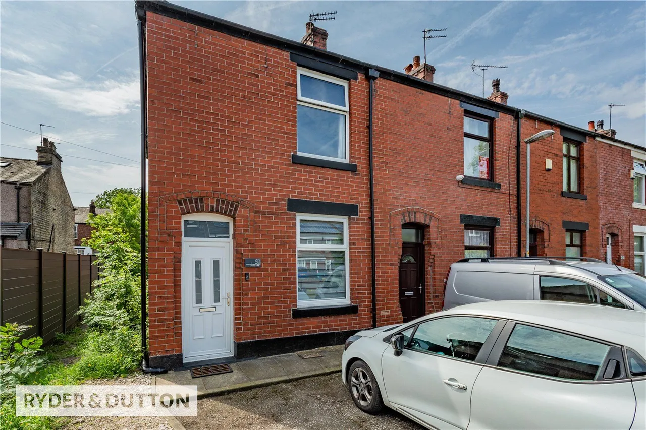 Lisbon Street, Passmonds, OL12, photo 9