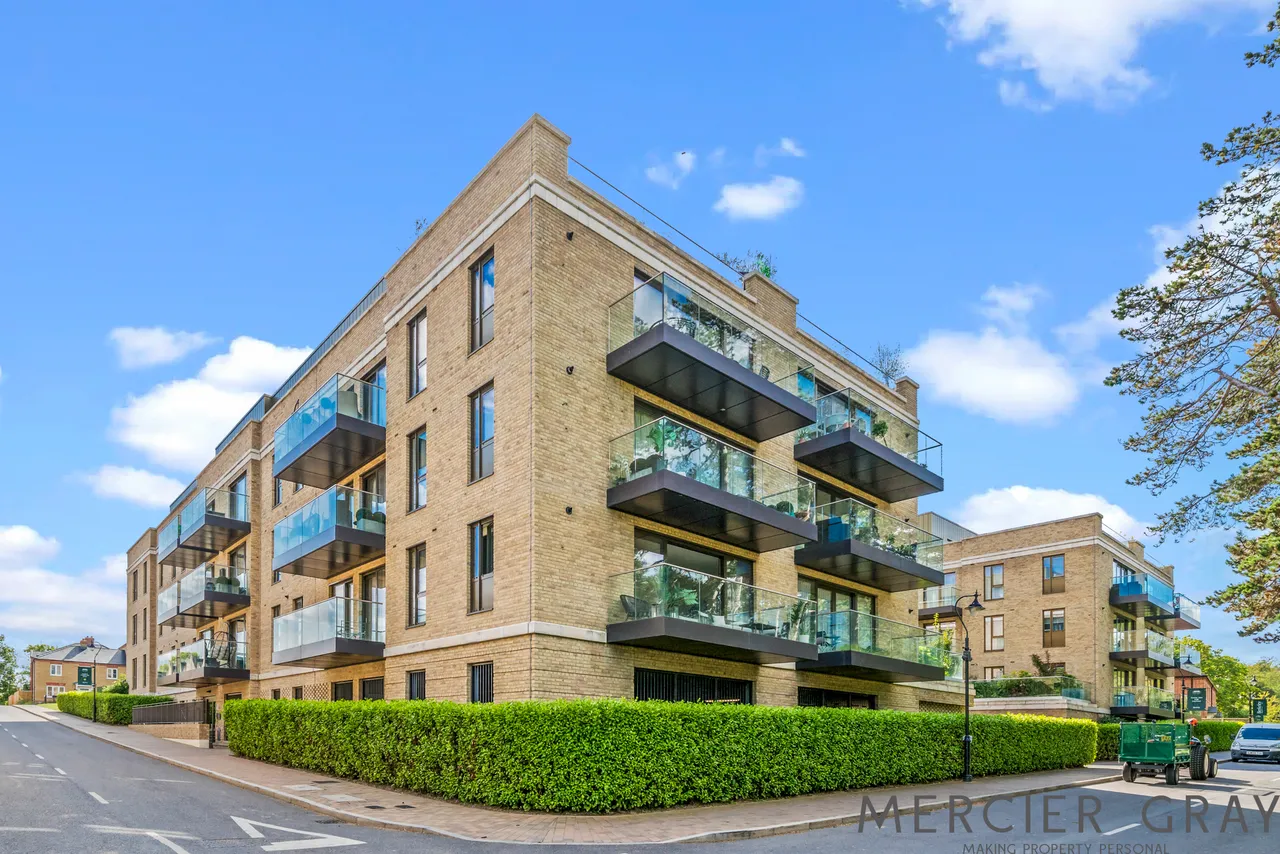 Chaplin Drive, Barnet, EN4, photo 20