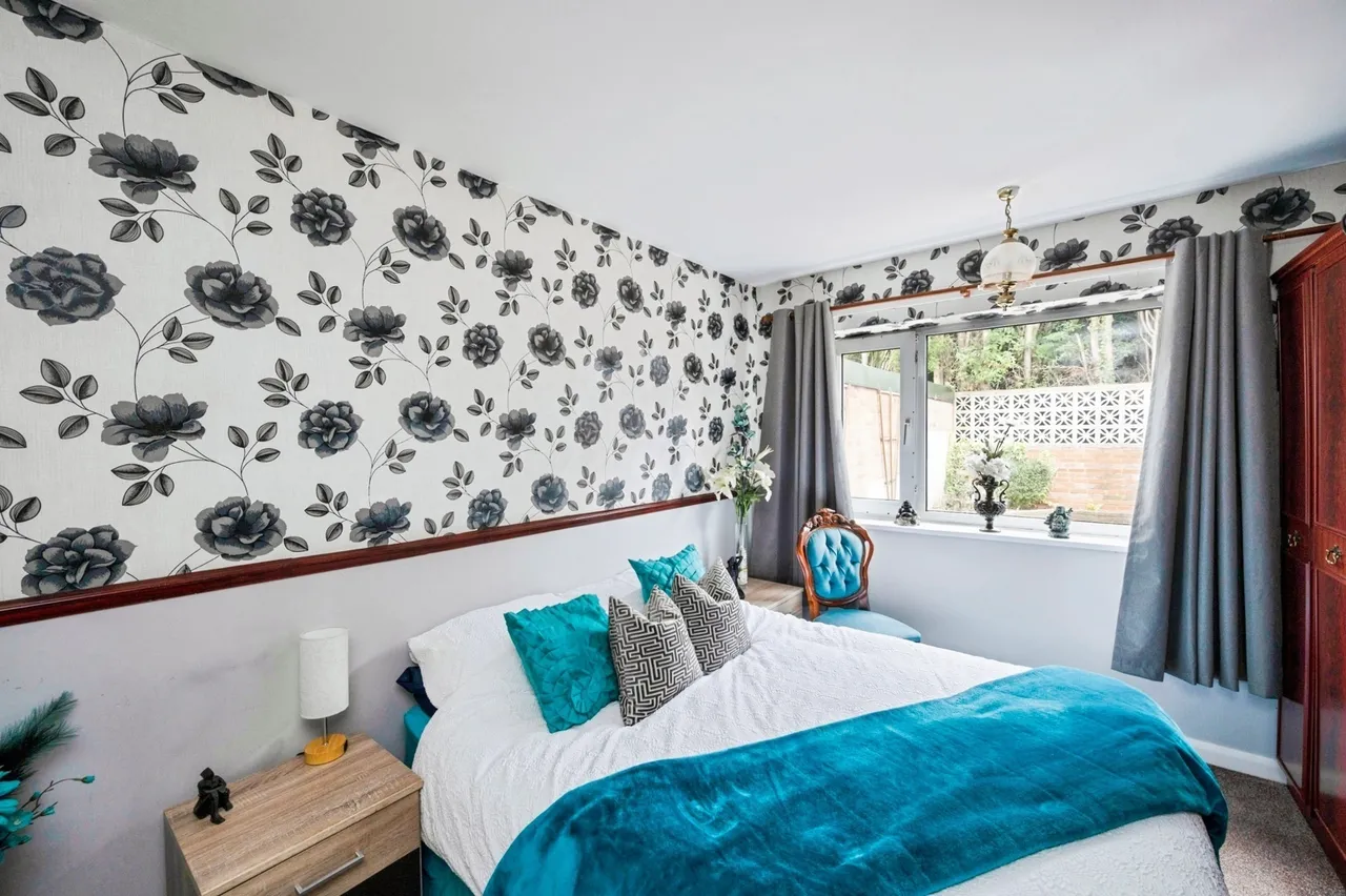 Sandfield Road, Kirkby-in-Ashfield, Nottingham, Nottinghamshire, NG17, photo 3