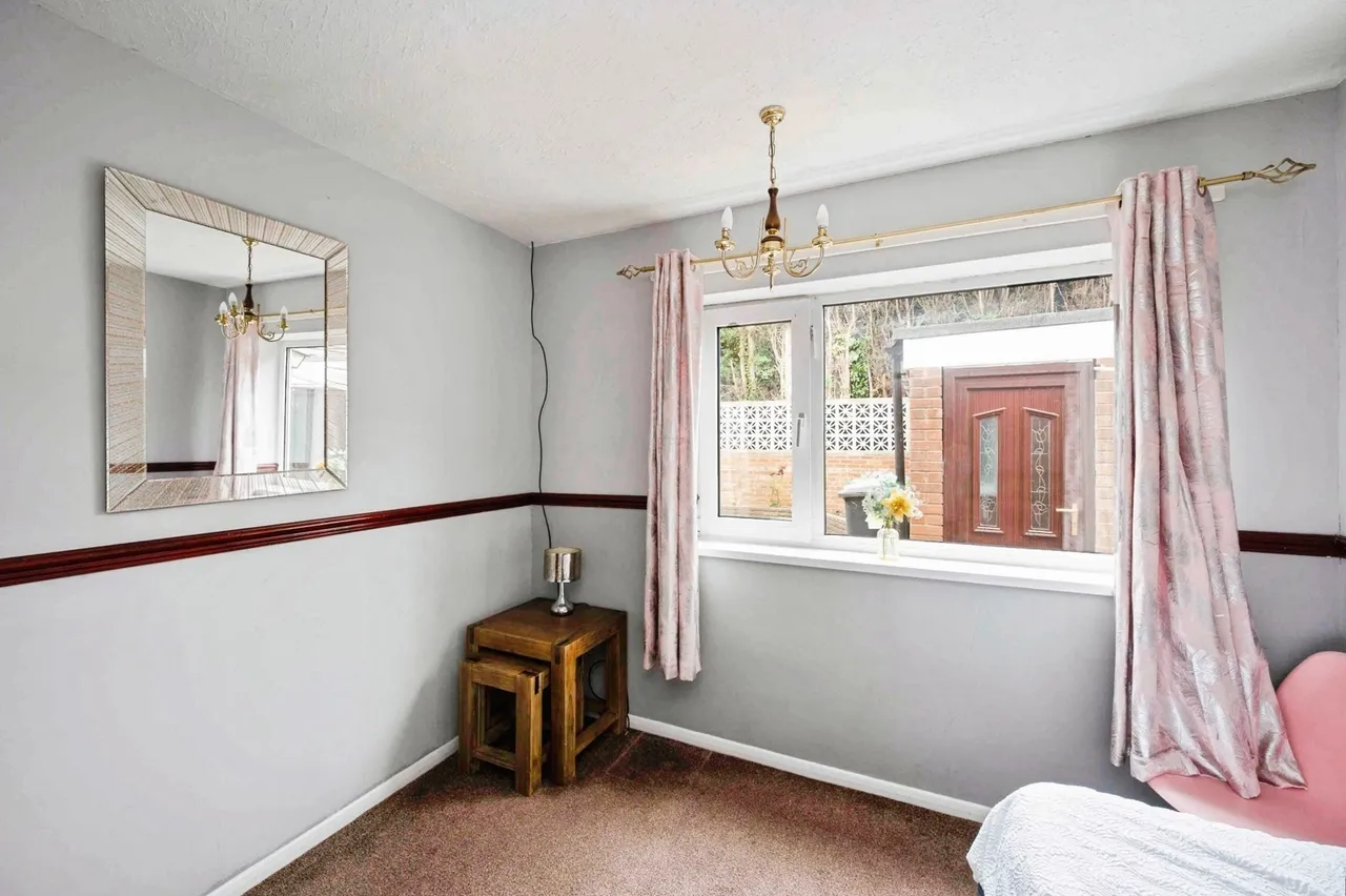 Sandfield Road, Kirkby-in-Ashfield, Nottingham, Nottinghamshire, NG17, photo 6