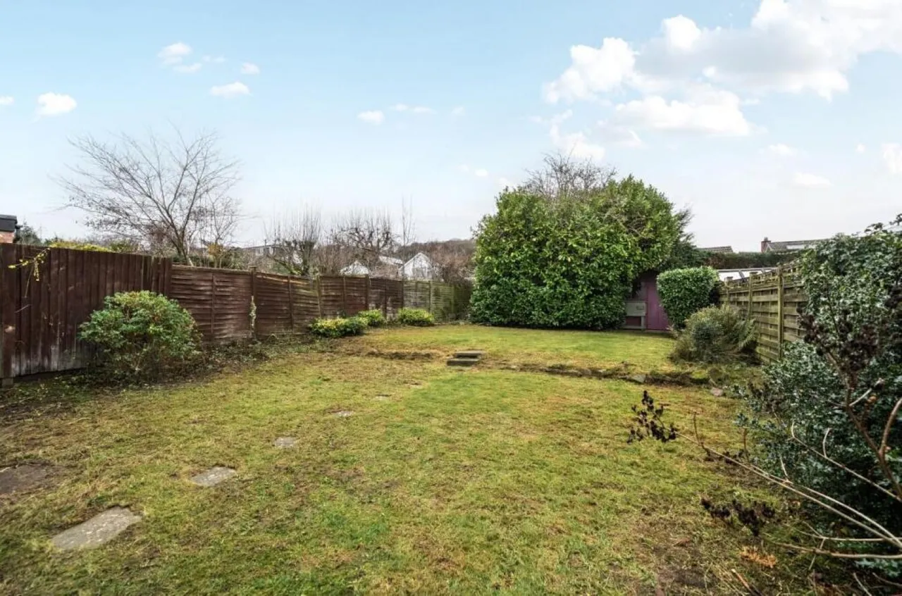 West End Lane, Horsforth, LS18, photo 14