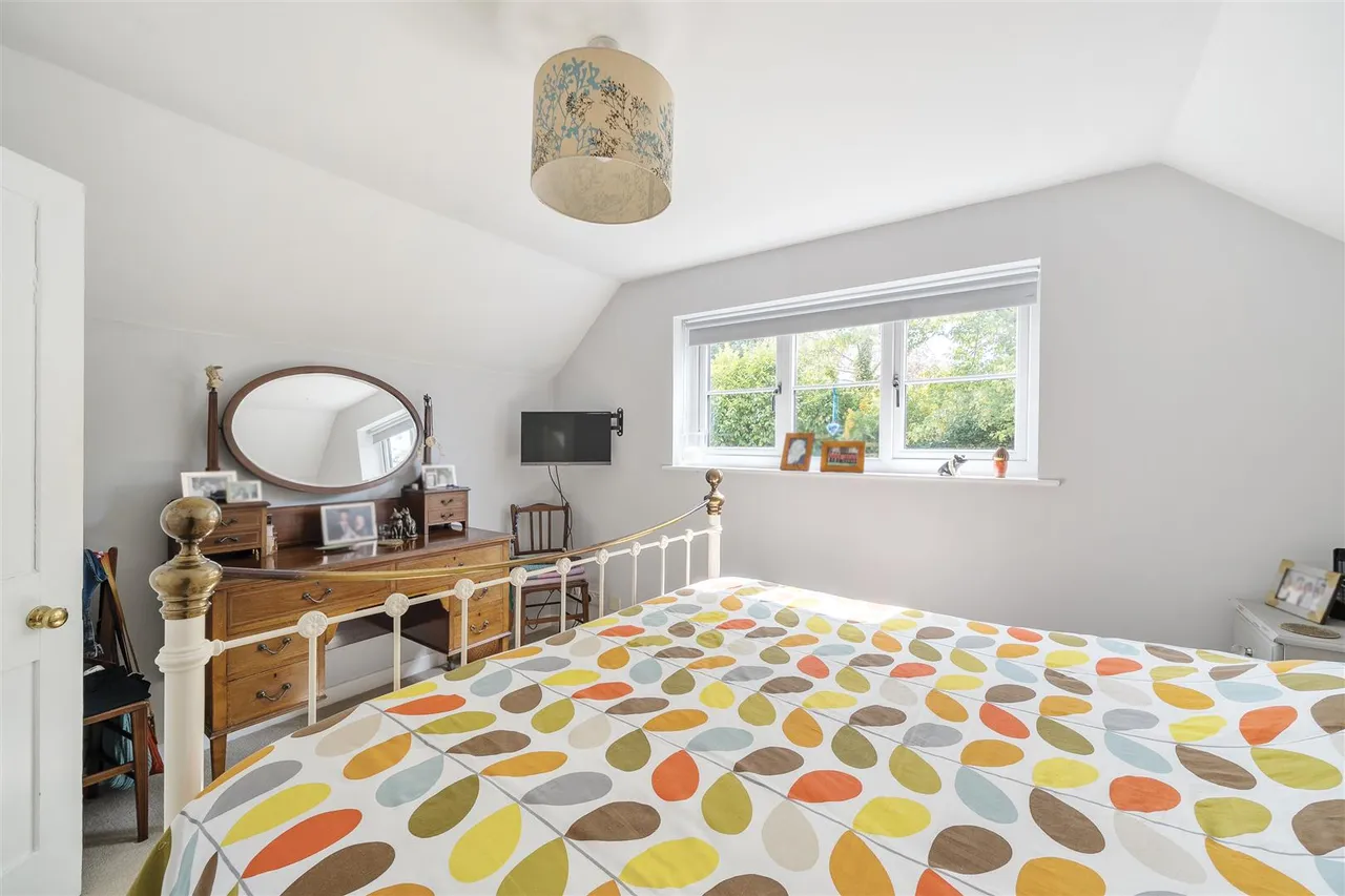 Lowden Hill, Chippenham, SN15, photo 9