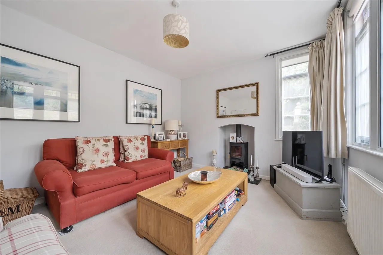 Lowden Hill, Chippenham, SN15, photo 4