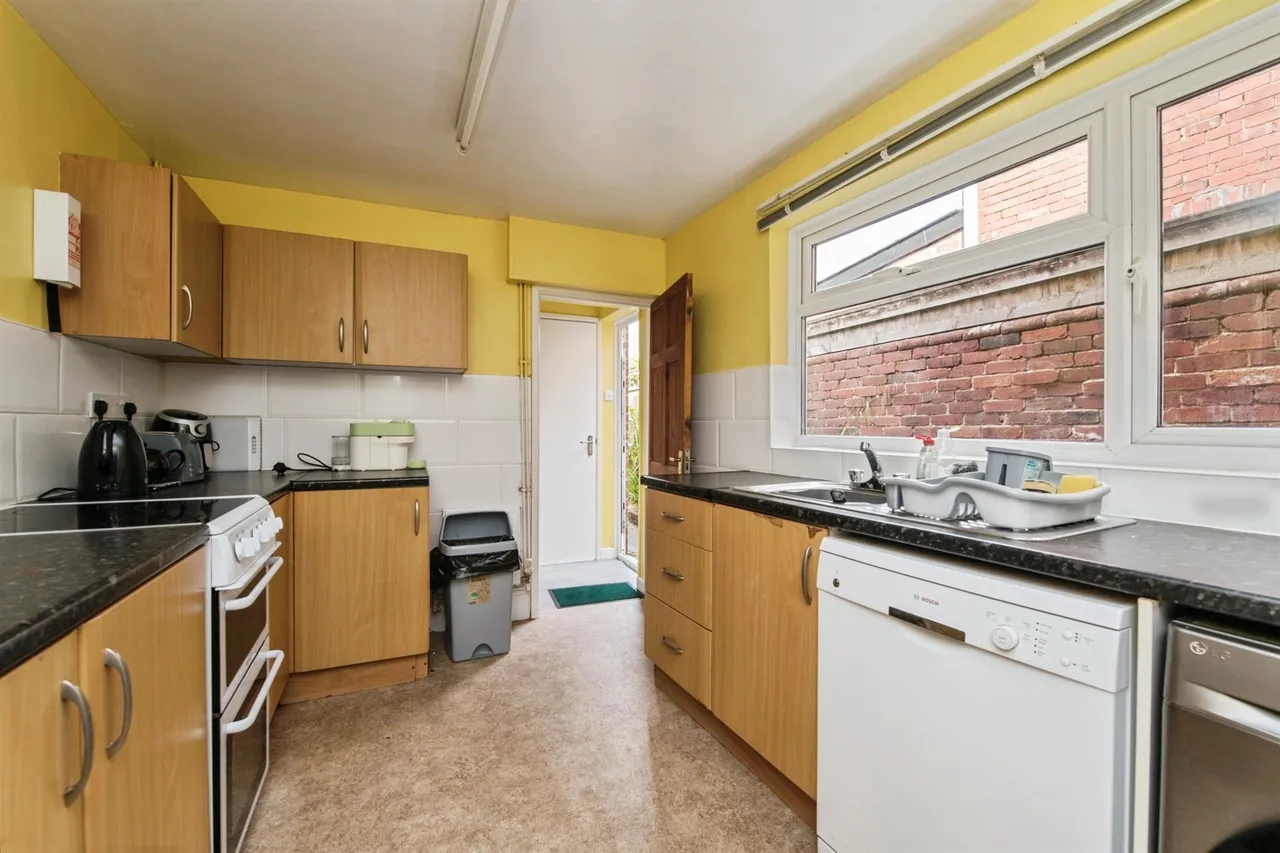 Ladysmith Road, Exeter, photo 9