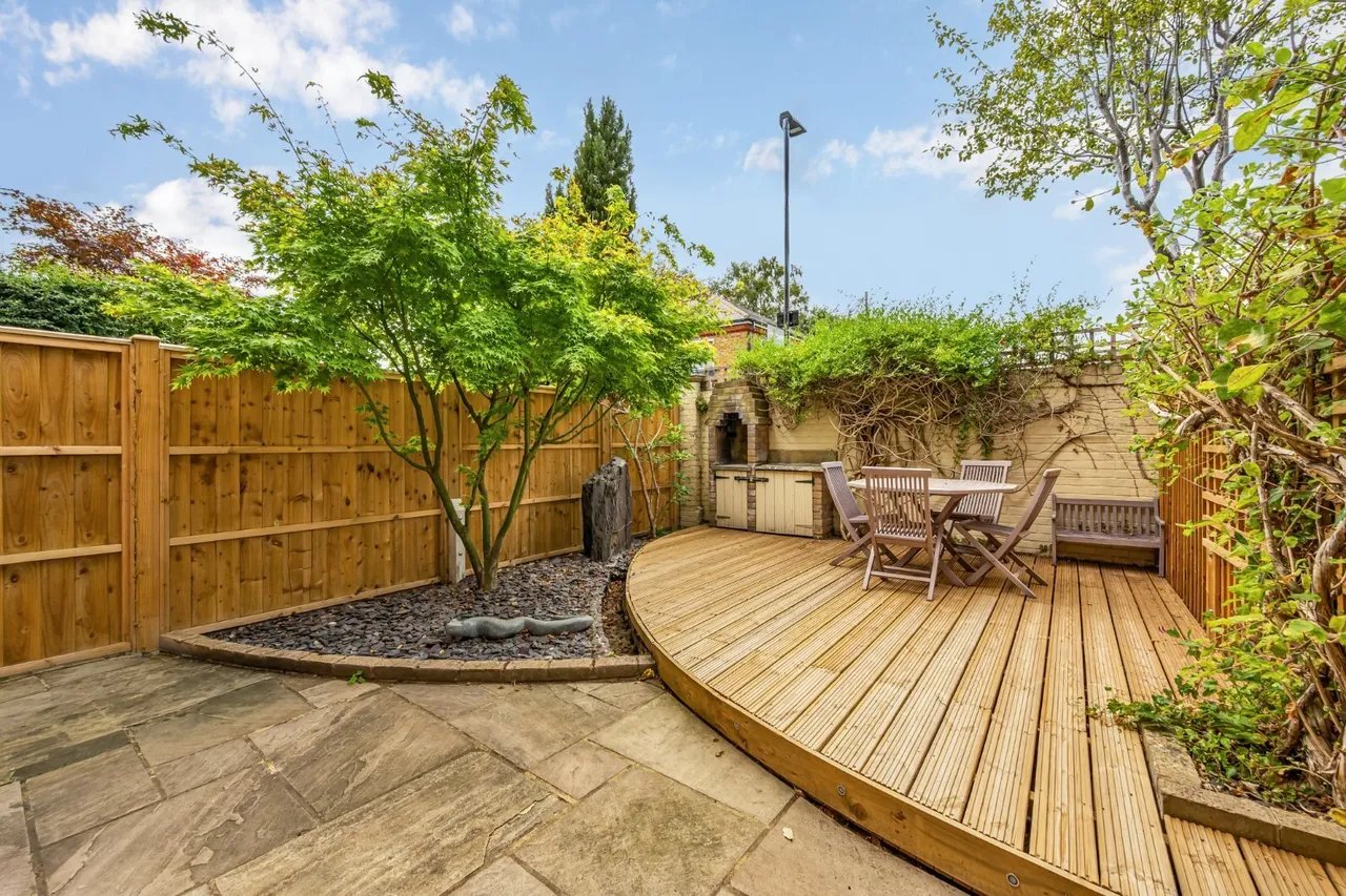 Malthouse Drive, London, W4, photo 3