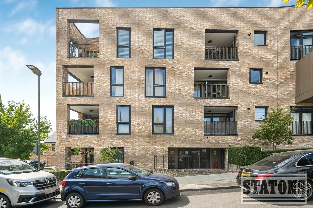 Dollis Valley Drive, Barnet, EN5 2FW, photo 6