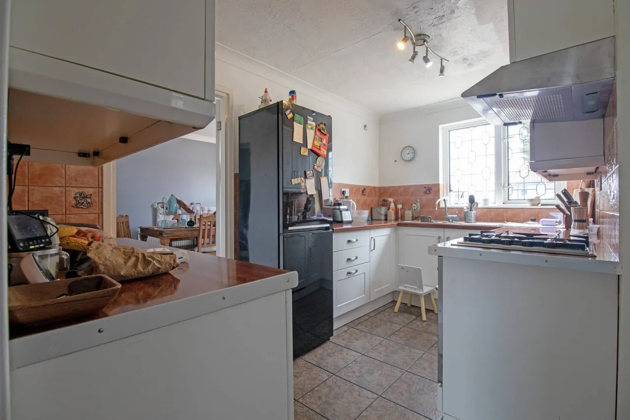 Manor Farm Road, Scunthorpe, DN17, photo 5