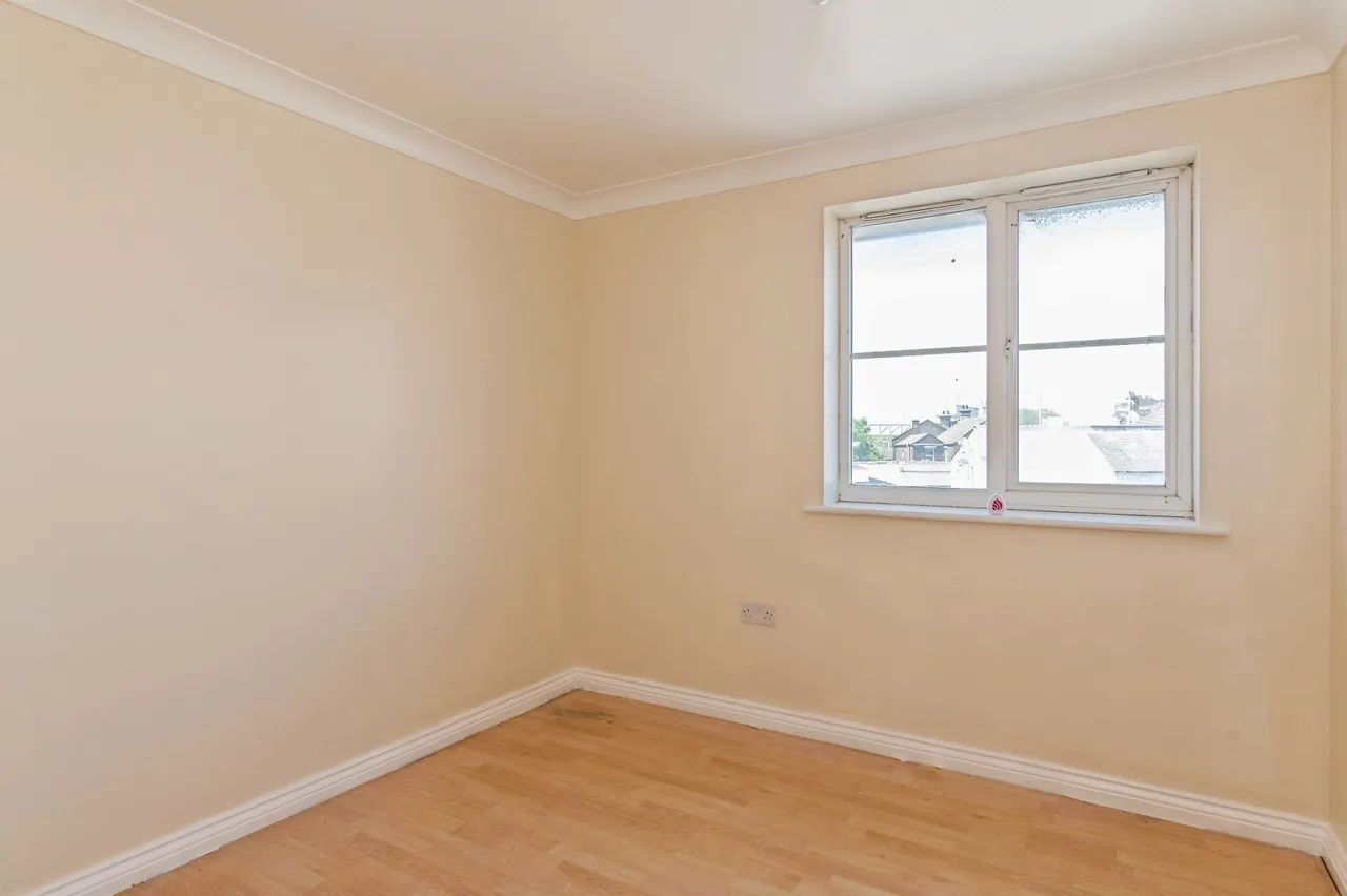 Dock Road, Tilbury, Essex, RM18, photo 11