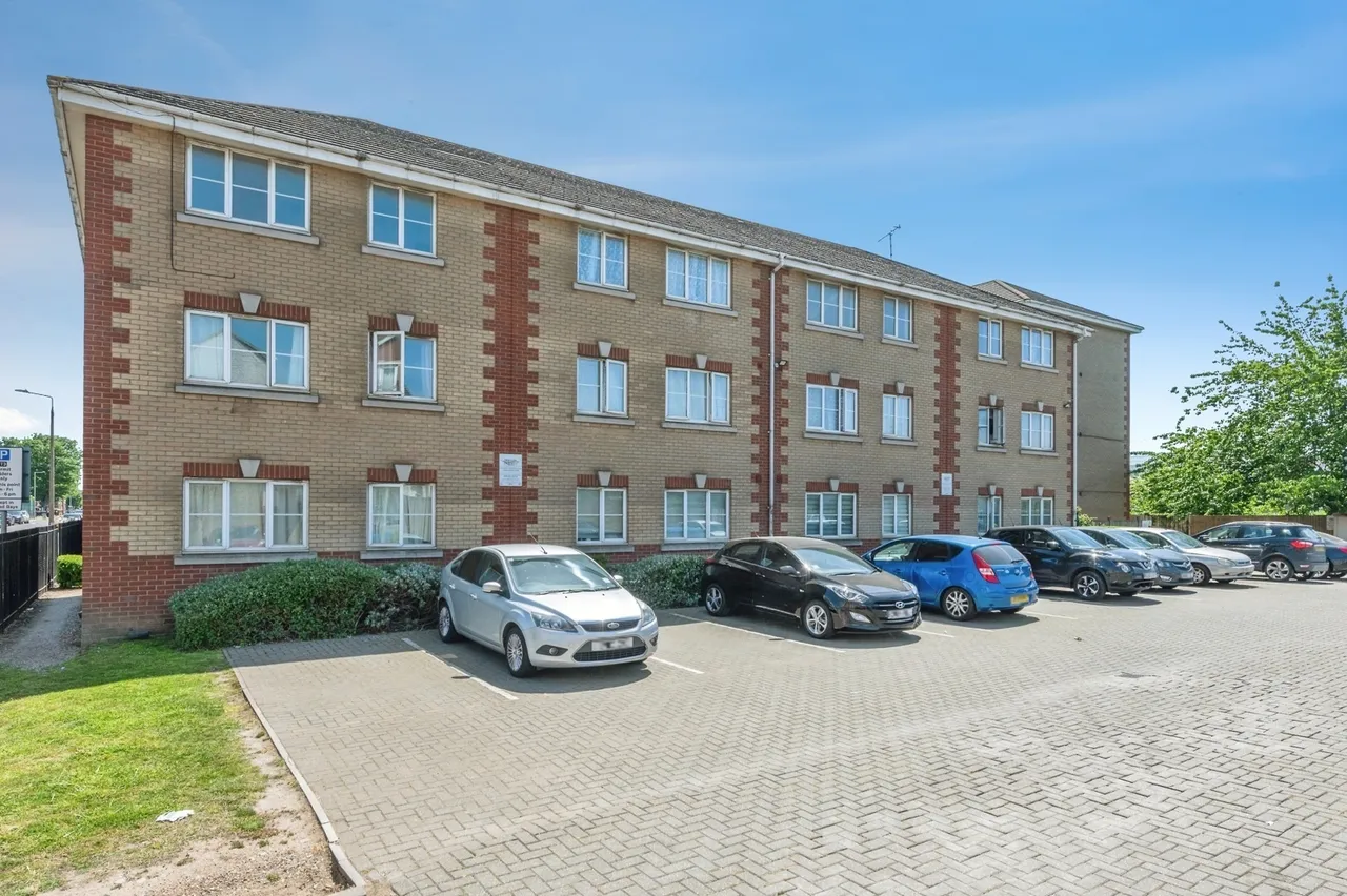 Dock Road, Tilbury, Essex, RM18, photo 13