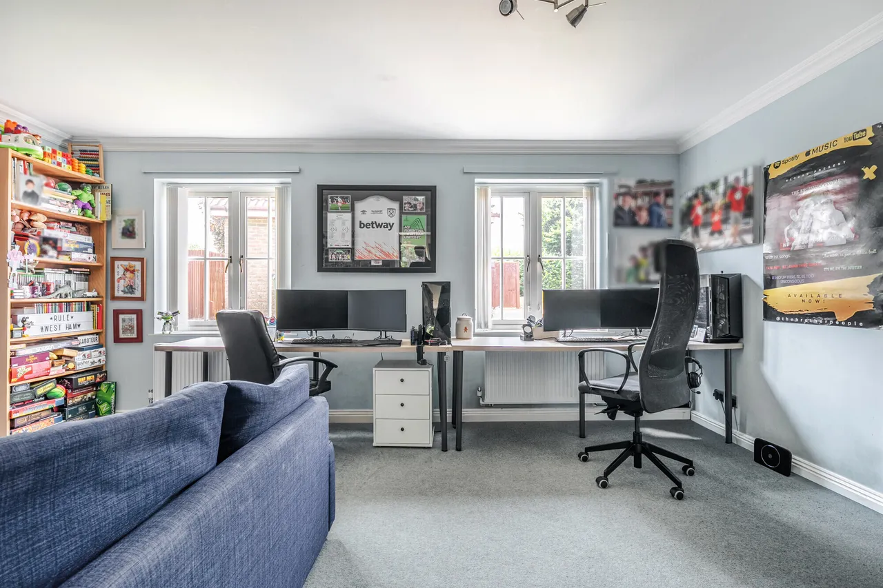 Wansdyke Road, Great Bedwyn, SN8, photo 13