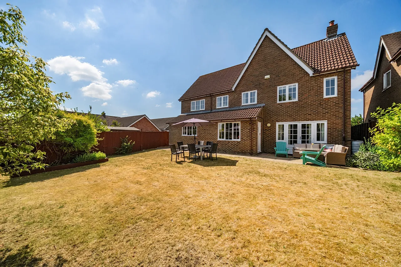 Wansdyke Road, Great Bedwyn, SN8, photo 3