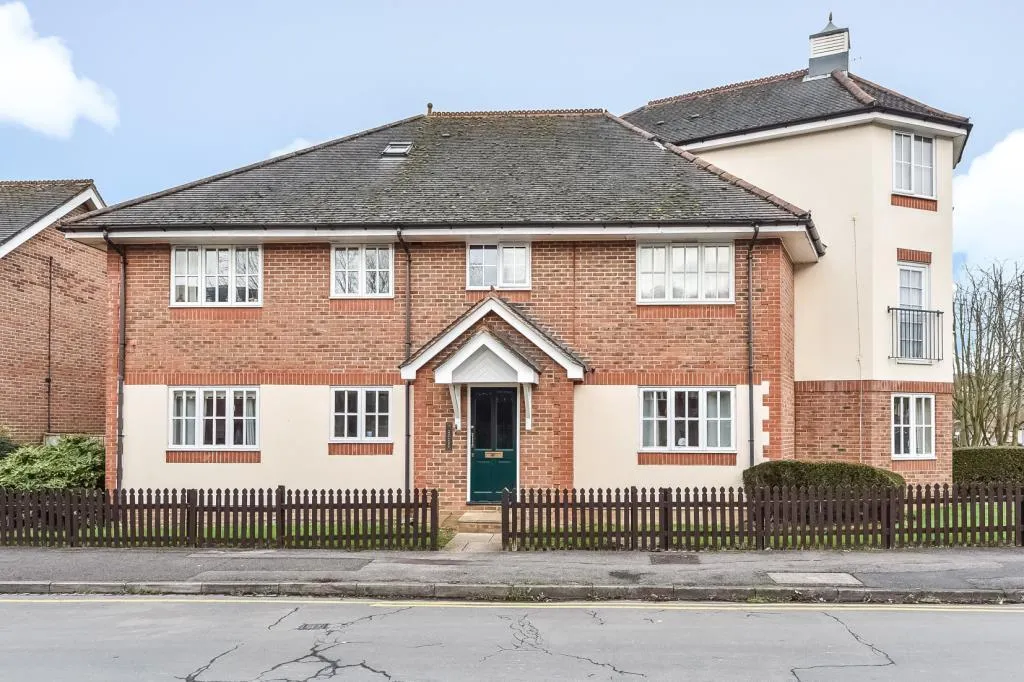 2 bed flat for sale — High Wycombe, Not specified, HP12 4BP