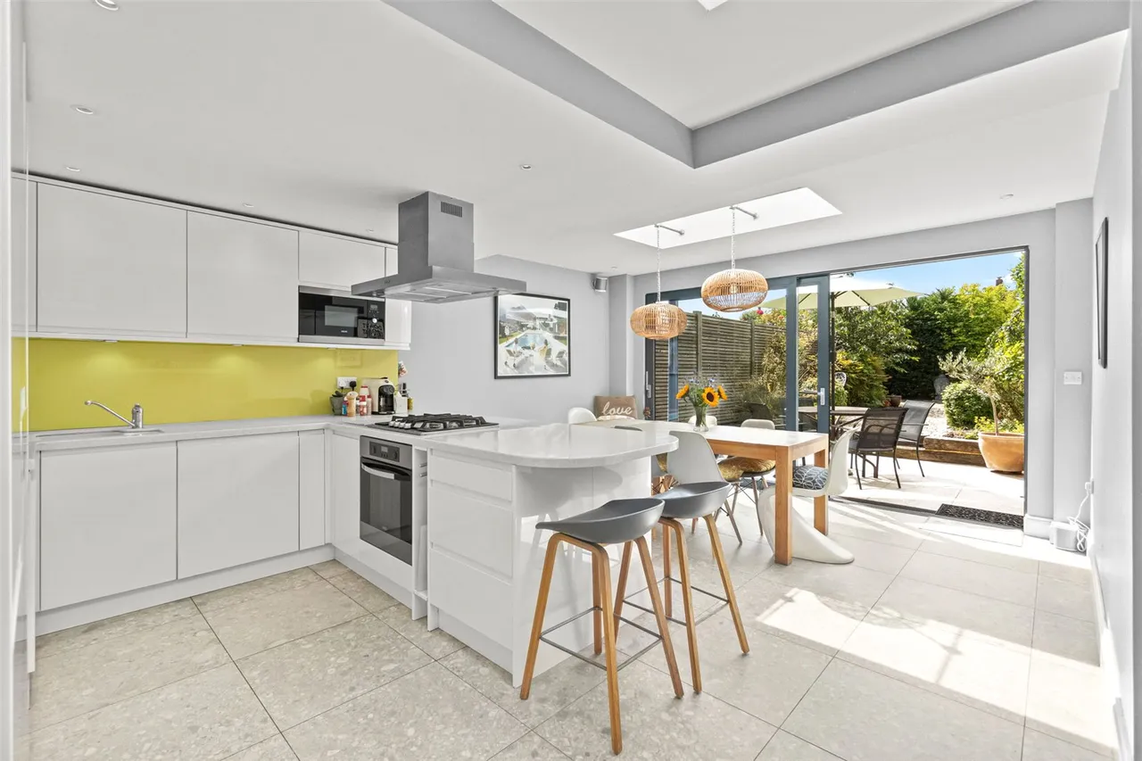 Fulwell Road, Teddington, TW11 0RJ, photo 5
