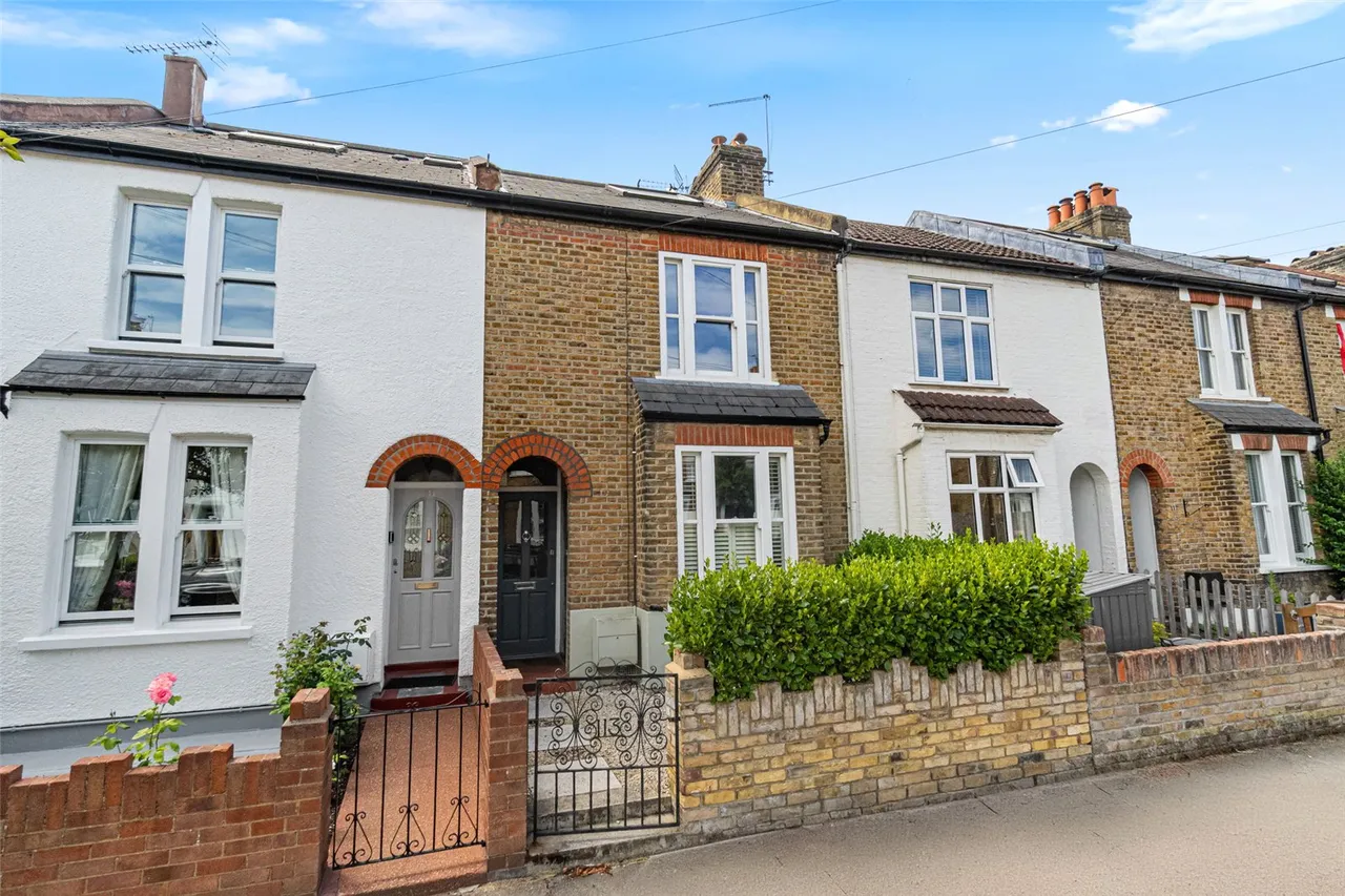 3 bed house for sale — Fulwell Road, Teddington, TW11 0RJ
