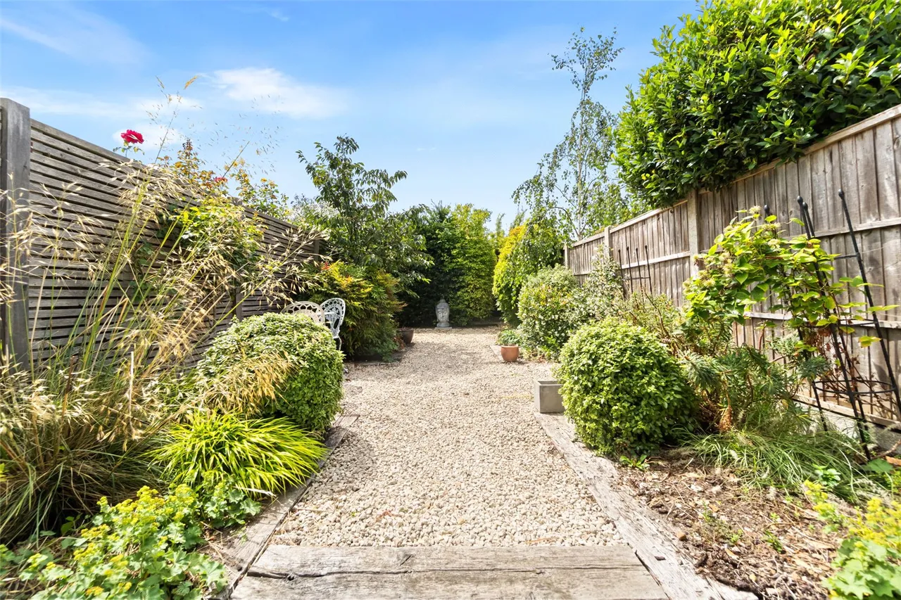 Fulwell Road, Teddington, TW11 0RJ, photo 11