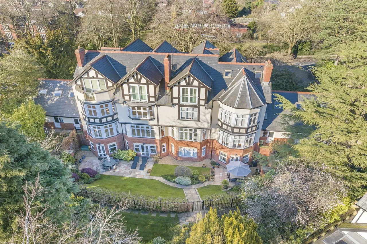 Altenbrook, Altrincham, photo 12
