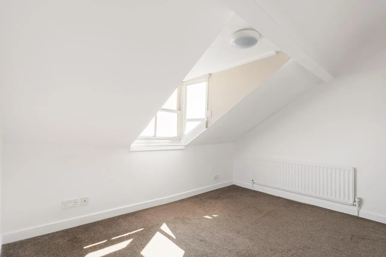 Chamberlaine Road, Weymouth, DT4, photo 22