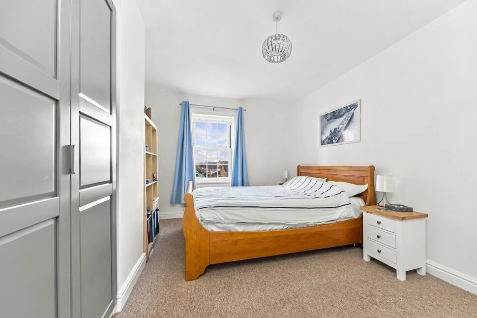 Mountbatten Square, Southsea, PO4, photo 6
