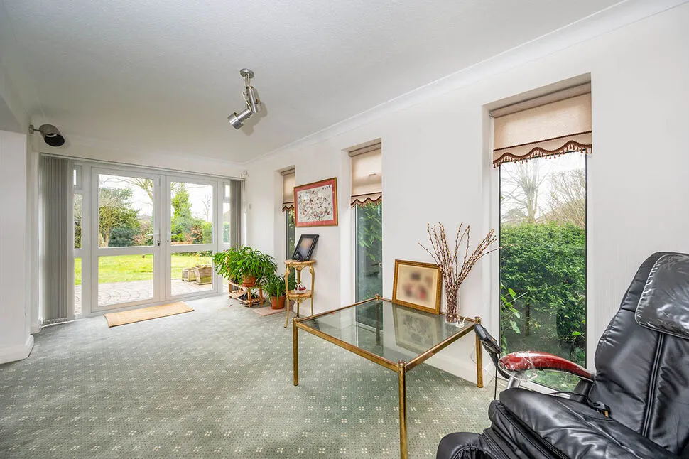 Eccleston Gardens, St. Helens, WA10, photo 10