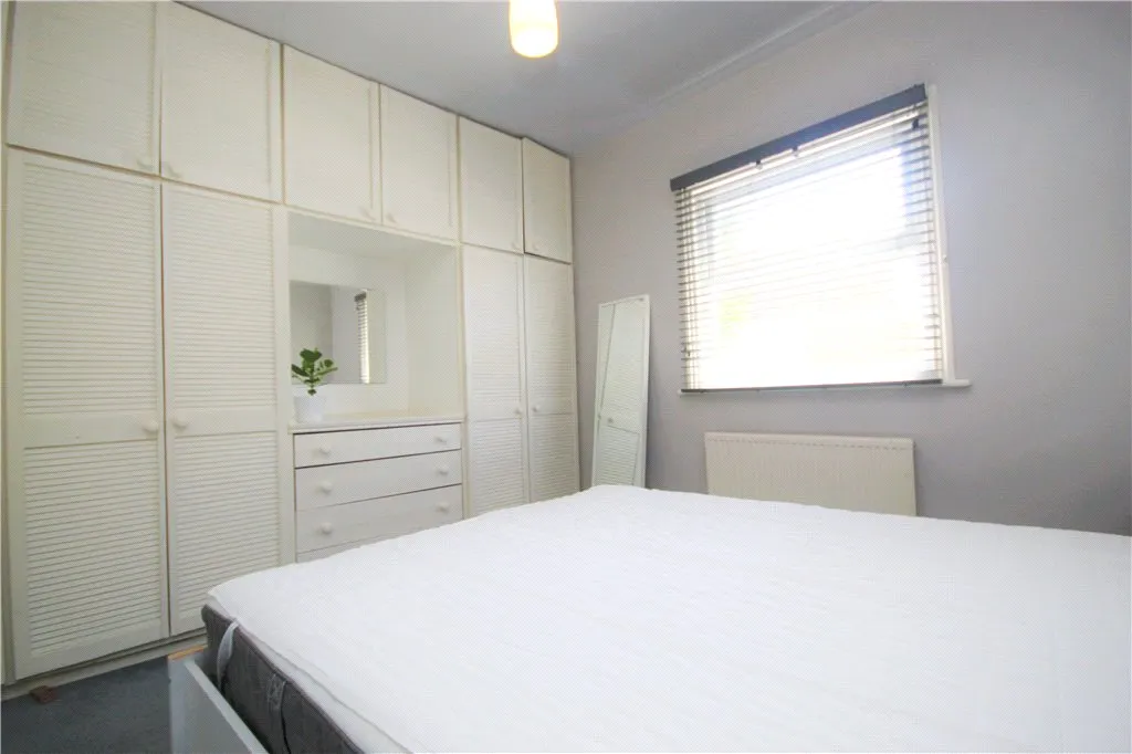 Askew Road, London, W12, photo 7