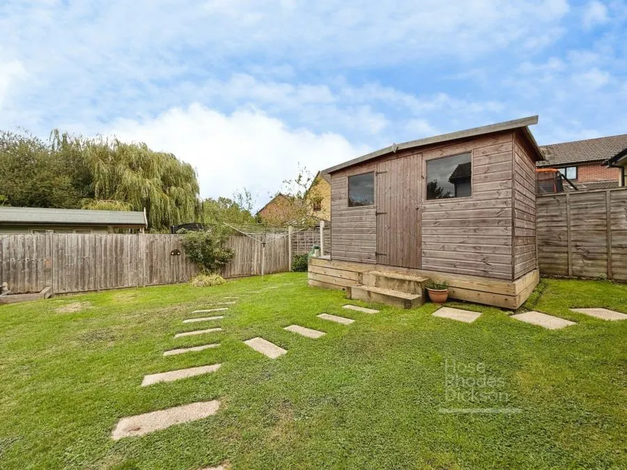 Hornbeam Close, Newport, PO30, photo 11