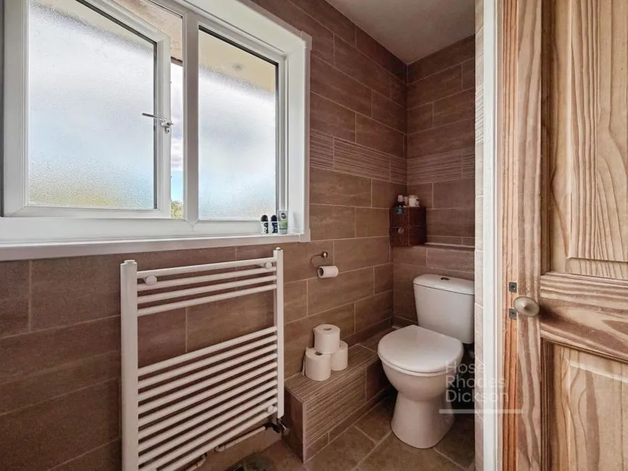 Hornbeam Close, Newport, PO30, photo 18