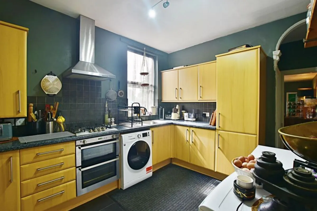 Queens Crescent, Lincoln, photo 6